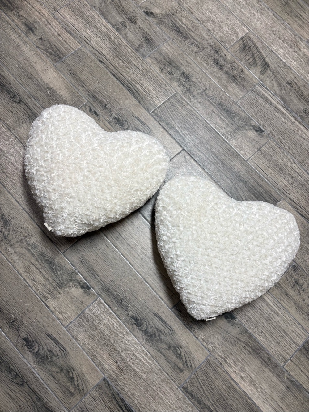 Pier 1 Set of 2 White Faux Fur Rosette Heart Throw Pillows Coquette Decor